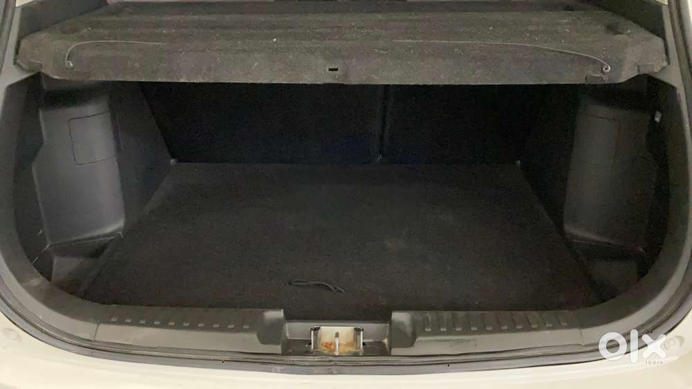 Maruti Suzuki Vitara Brezza Zdi, 2017, Diesel