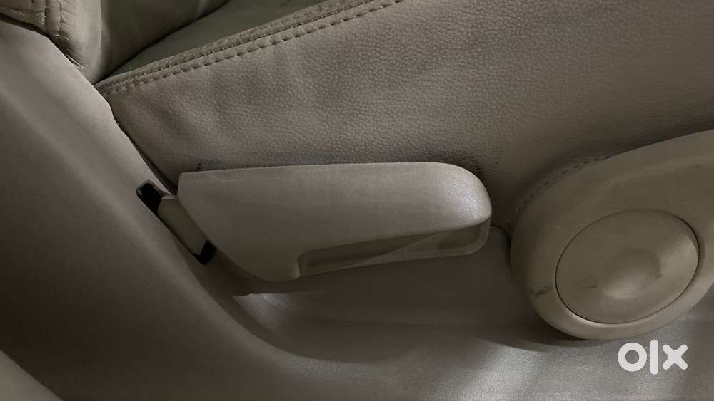 Maruti Suzuki Ciaz 1.5 Alpha Shvs Petrol, 2021, Petrol