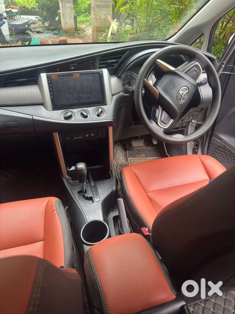 Toyota Innova Crysta 2018