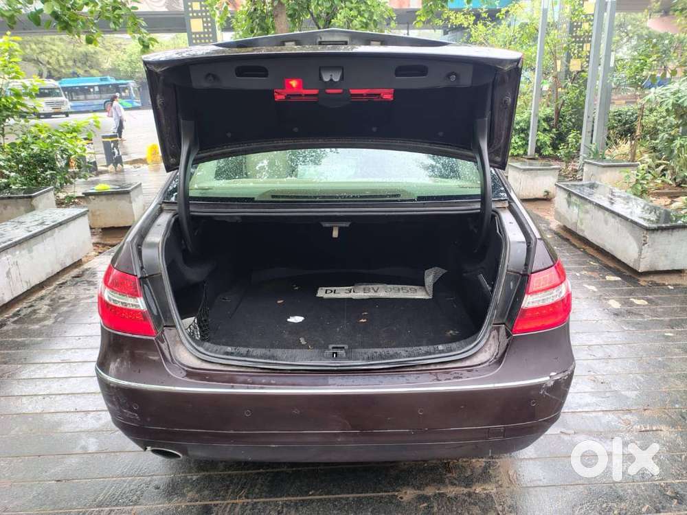 Mercedes-benz E-class 2011 Petrol Well Maintained