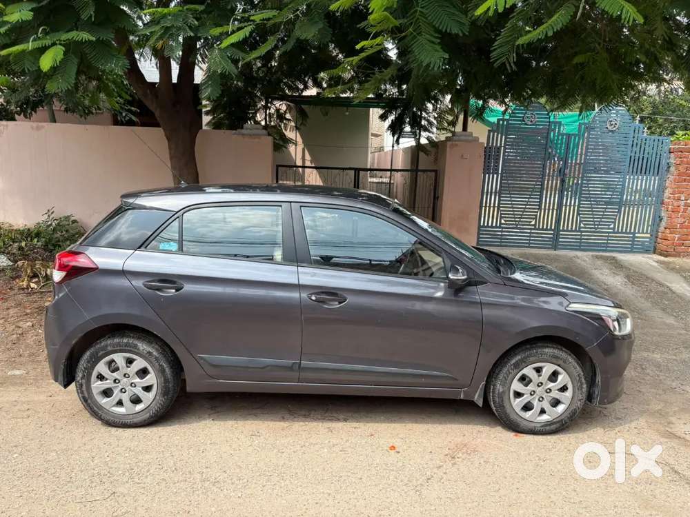 Hyundai I20 Spotz 2016