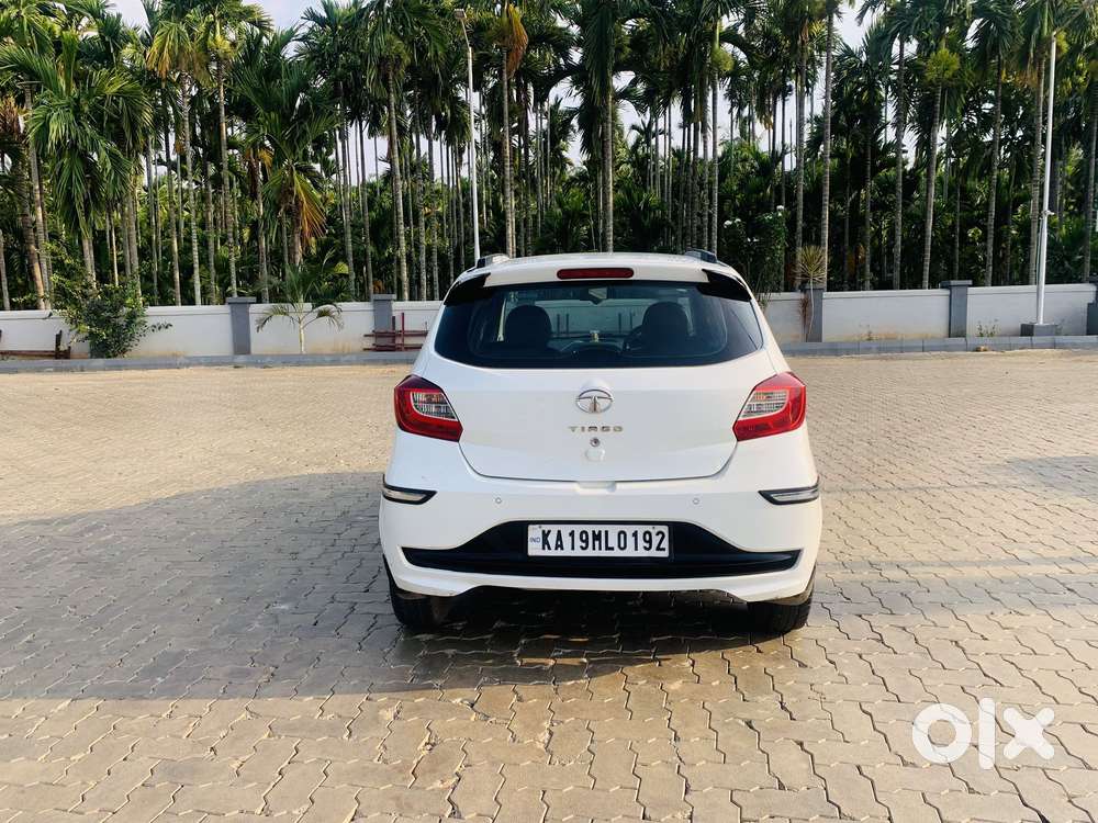 Tata Tiago 1.2 Revotron Xt (o), 2020, Petrol