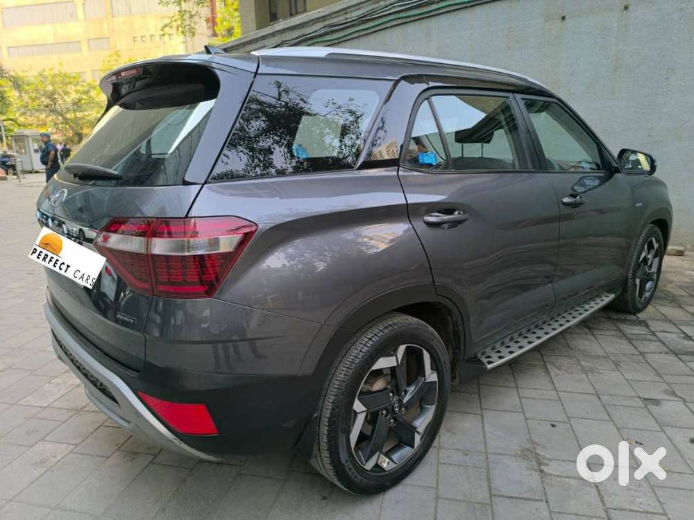 Hyundai Alcazar 2.0 Signature (o) Petrol At 6 Str, 2021, Petrol