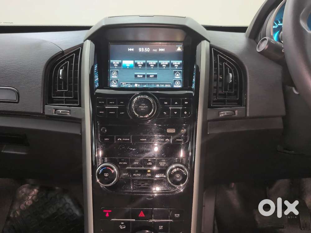 Mahindra Xuv500 At G 2.2 Mhwak, 2019, Petrol