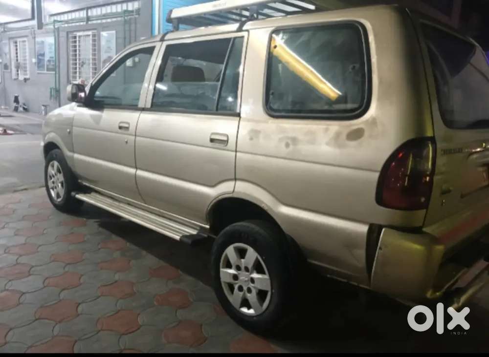 Chevrolet Tavera Neo 2016