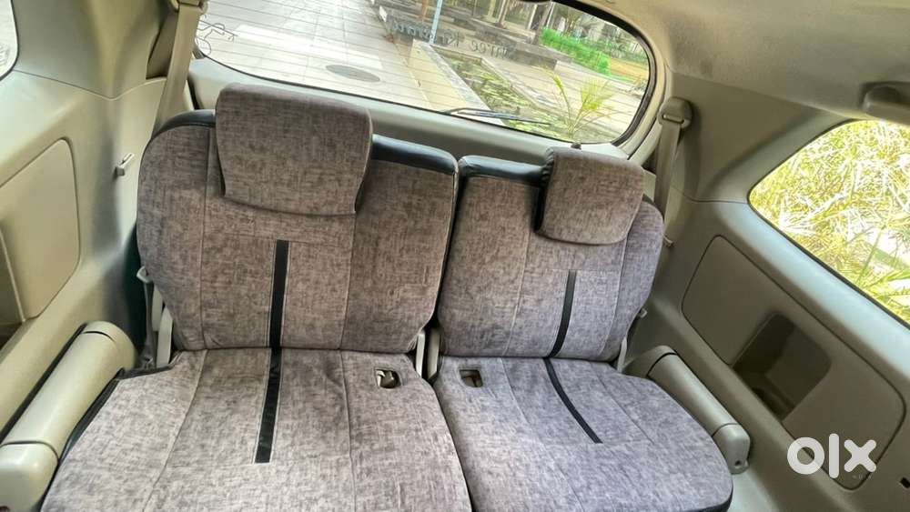 Toyota Innova 2014 Diesel Well Maintained