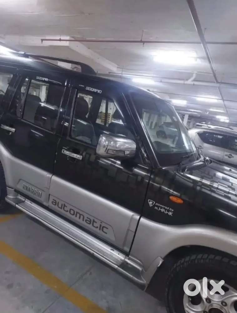 Mahindra Scorpio 2011 At
