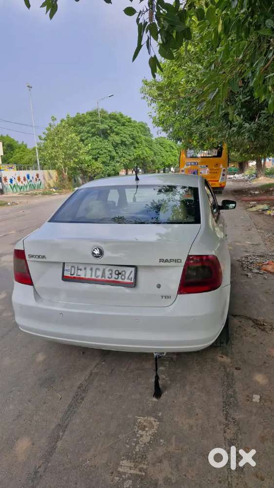 Skoda Rapid Elegance Tdi 2015