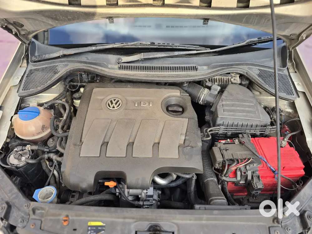 Volkswagen Vento Highline 2012 1.6 Tdi
