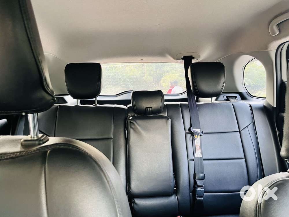 Maruti Suzuki Grand Vitara, 2023, Petrol