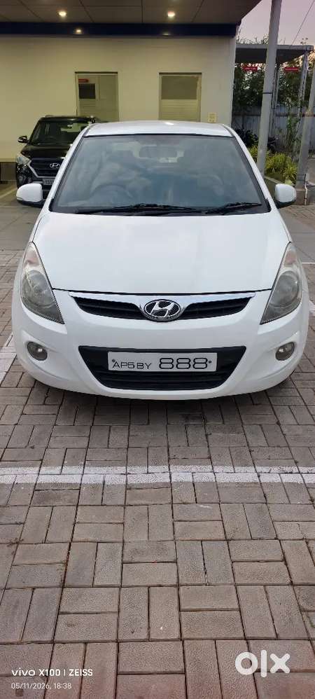 Fancy Number Good Condition Alloy Wheels