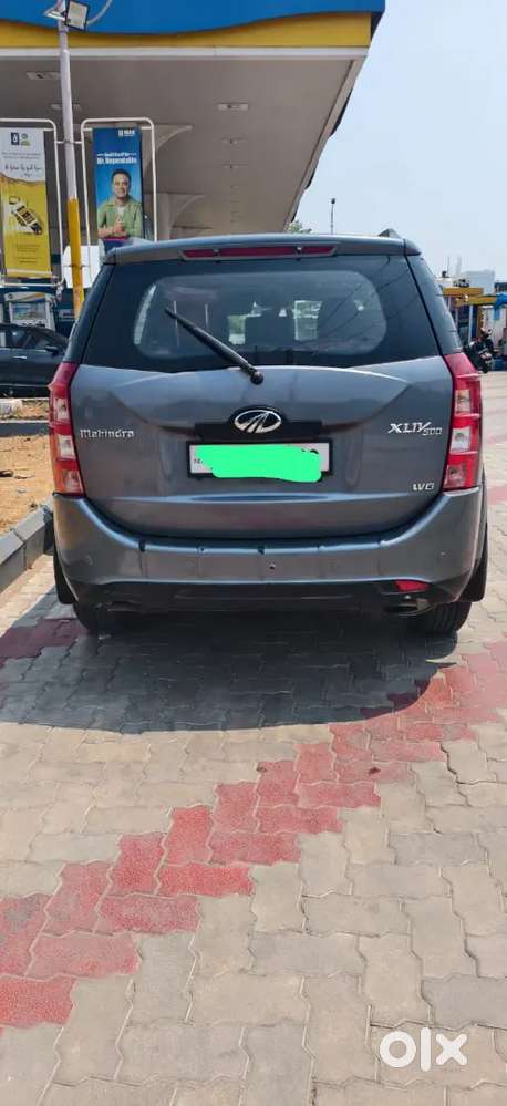 Mahindra Xuv500 2014 Diesel 148000 Km Driven