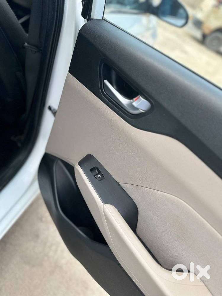 Hyundai Verna Crdi 1.6 Ex, 2018, Diesel