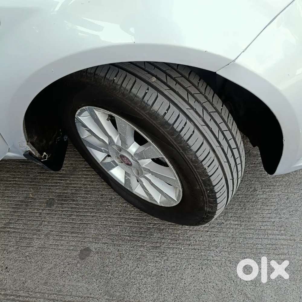 Fiat Linea Emotion Diesel 2015.