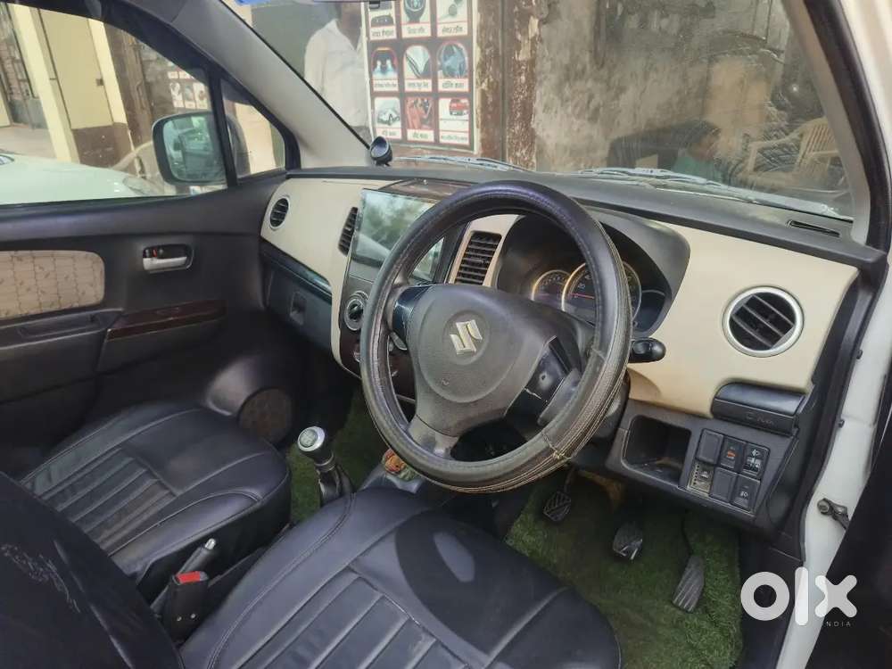 Doosri Car Leni H