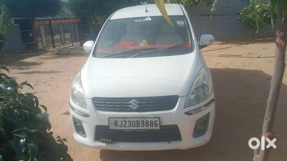 Maruti Suzuki Ertiga 2012 Diesel 90000 Km Driven