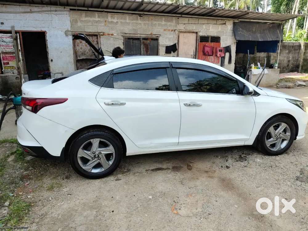 Hyundai Verna 2012 Suv