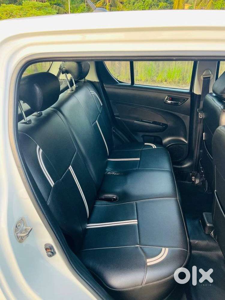 Maruti Suzuki Swift Vxi With Abs, 2017, Petrol