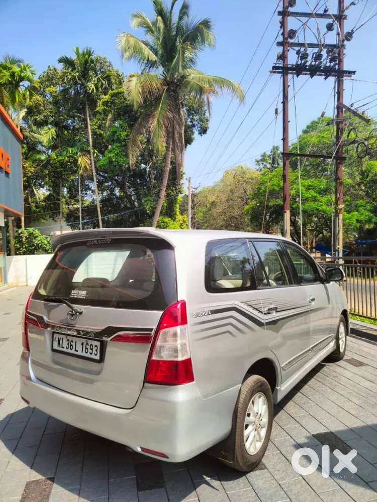 Its Good Conition Innova