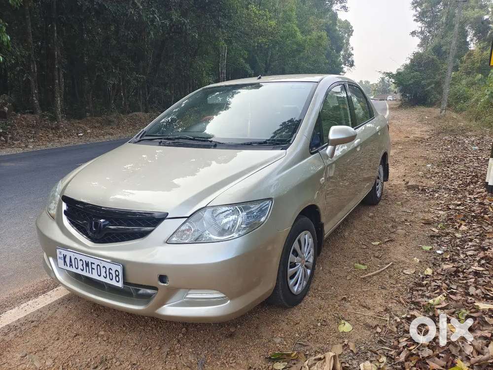 Honda City Zx 2006 Petrol Well Maintained