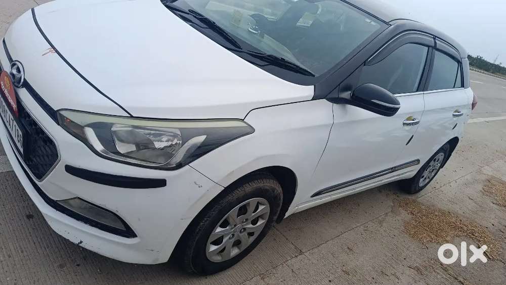Hyundai Elite I20 2017 Diesel 100000 Km Driven