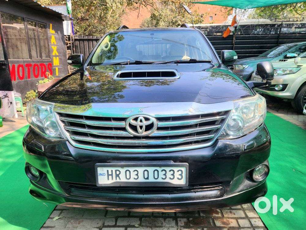 Toyota Fortuner 2011-2016 4x2 Manual, 2013, Diesel