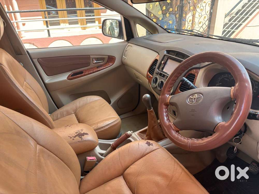 Toyota Innova 2.5 V 7 Str, 2007, Diesel