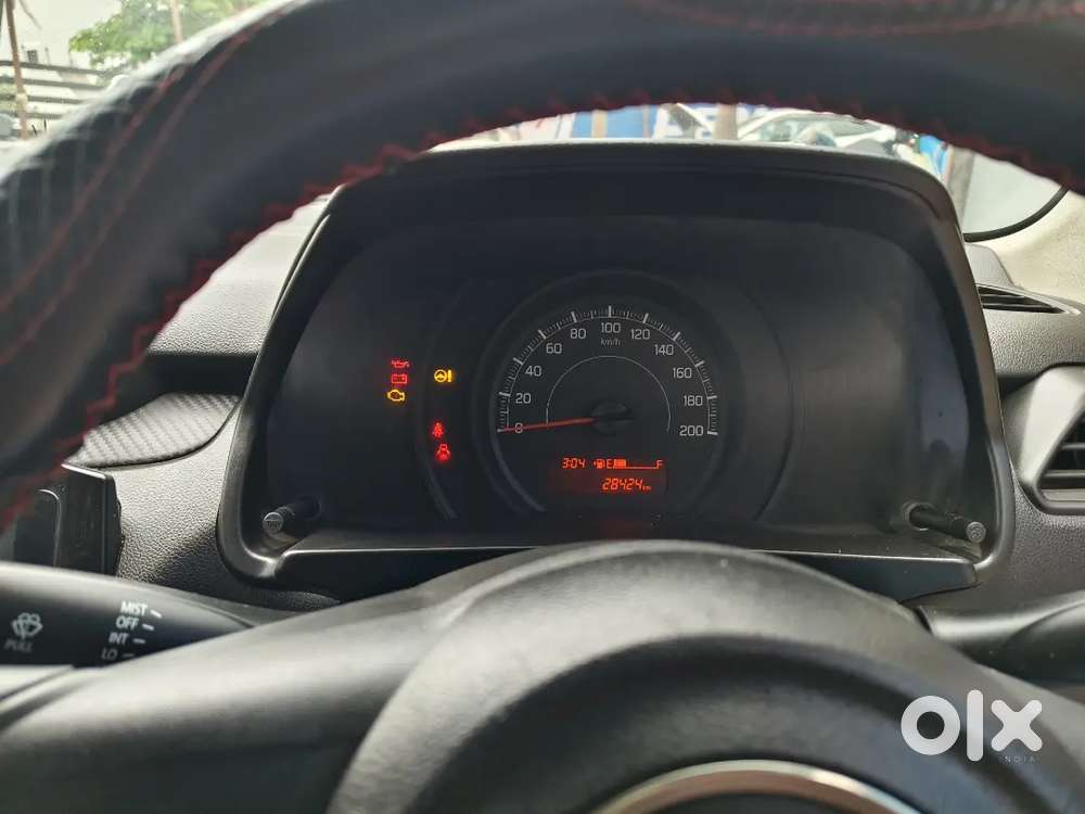 Maruti Suzuki Swift Lxi 2022