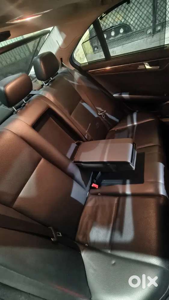 Mercedes-benz C-class 2011 Petrol Well Maintained