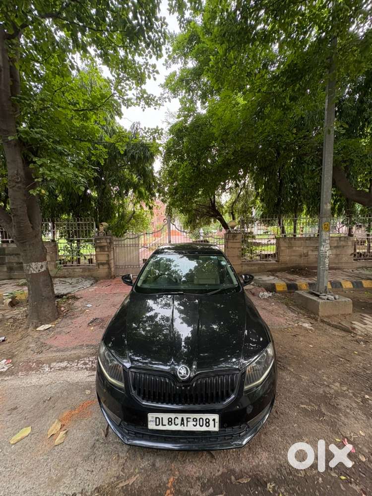 Skoda Octavia 2015 Petrol Well Maintained Superb Pick Up Black Beauty
