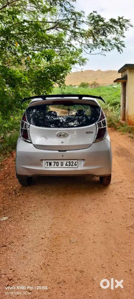 Hyundai Eon 2016 Petrol 70000 Km Driven