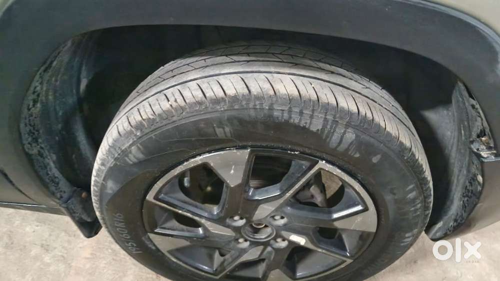 Tata Punch 1.2 Revotron Creative Mt Kaziranga Edition, 2022, Petrol