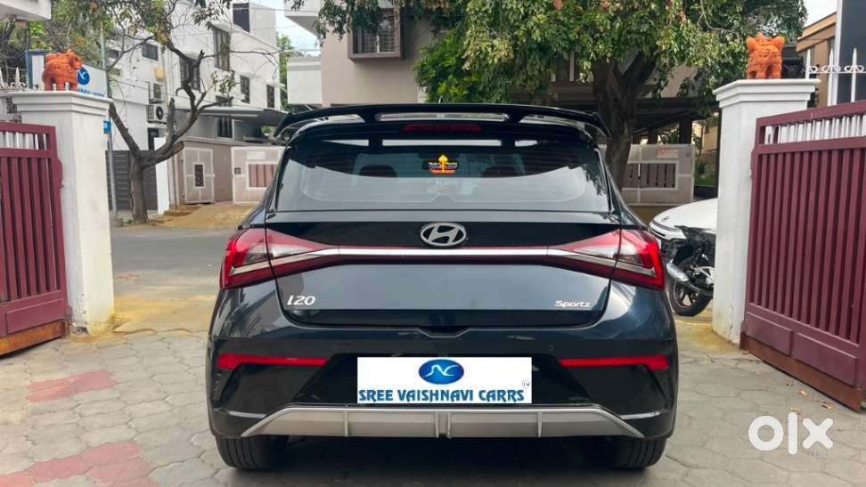 Hyundai I20 Sportz 1.2 Ivt, 2024, Petrol