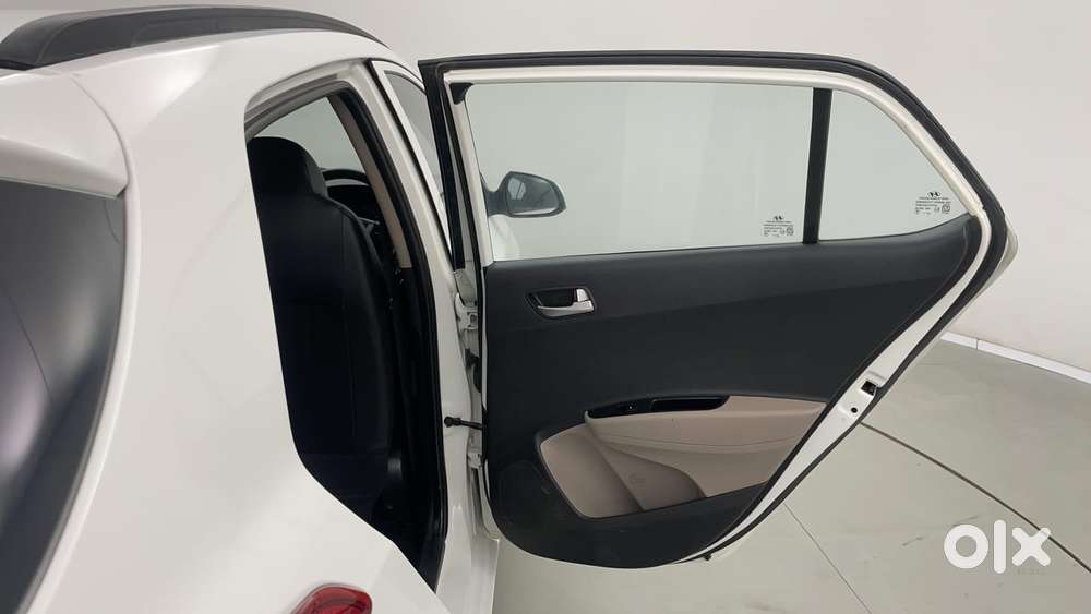Hyundai Grand I10 1.2 Kappa Sportz, 2015, Petrol