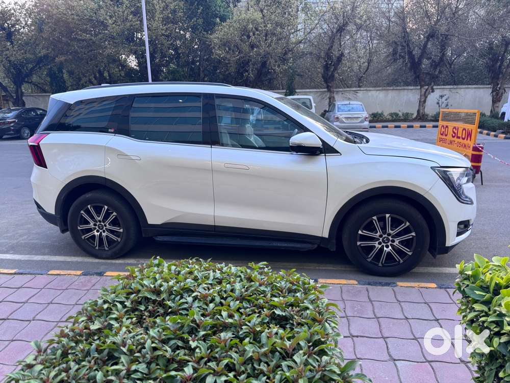 Mahindra Xuv700 Ax7 Luxury Automatic Petrol 2022