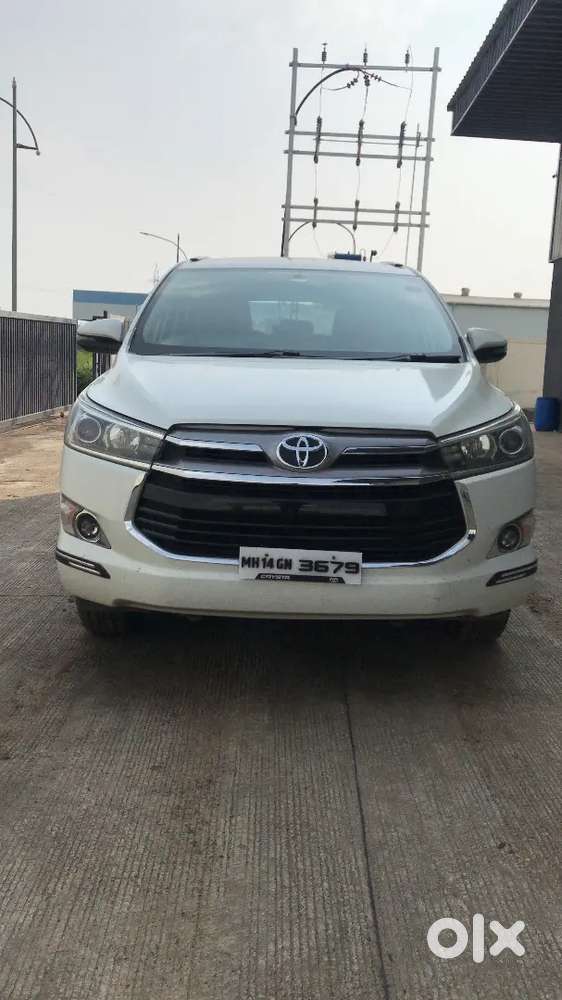 Toyota Innova Crysta 2.4 2017