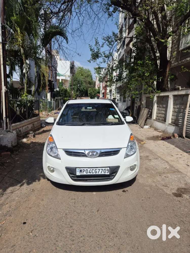 Good Condition Car , Single Handedly Driven, Brokers Excuse