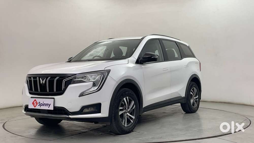 Mahindra Xuv700 2.0 Ax 5 Petrol At Str, 2022, Petrol