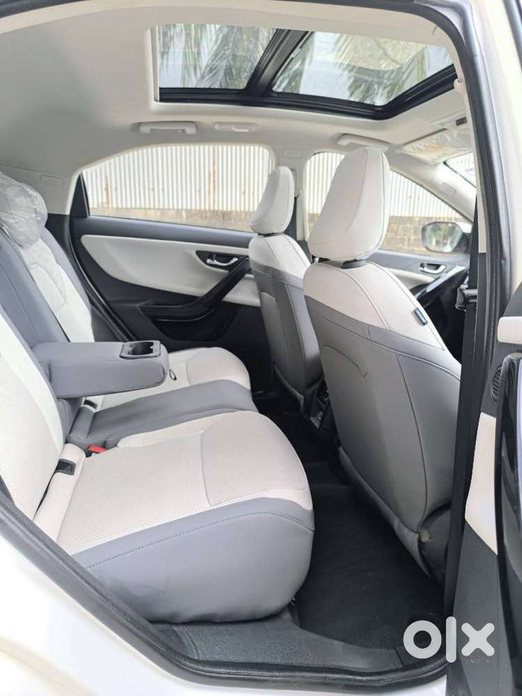 Tata Curvv Ev Empowered Plus 55, 2025, Electric