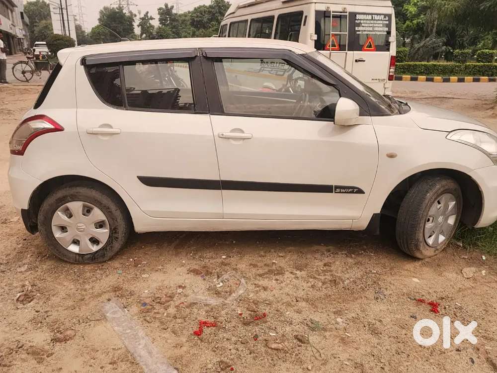Maruti Suzuki Swift 2017 Cng &petrol  Good Condition