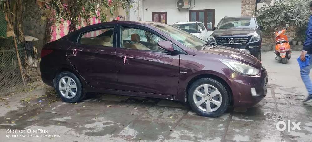 Hyundai Verna 2012 Last Ka Model Hai Petrol Good Condition