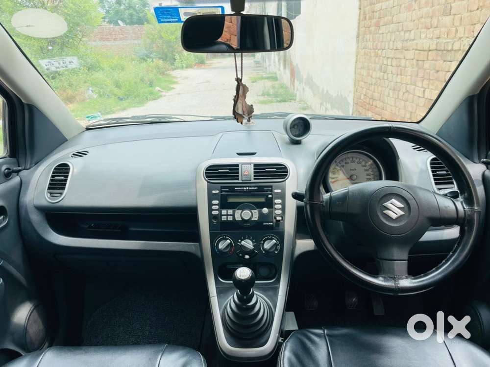 2012 Maruti Ritz Genus