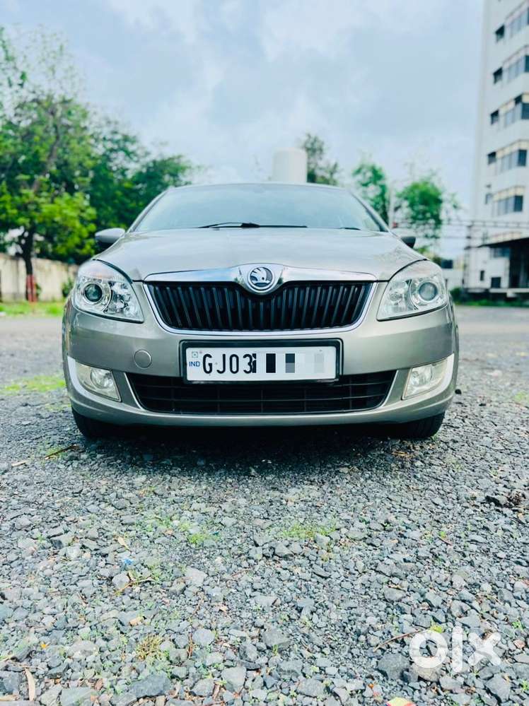 Skoda Rapid [2016-2020] 1.5 Style Plus Tdi At, 2016, Diesel