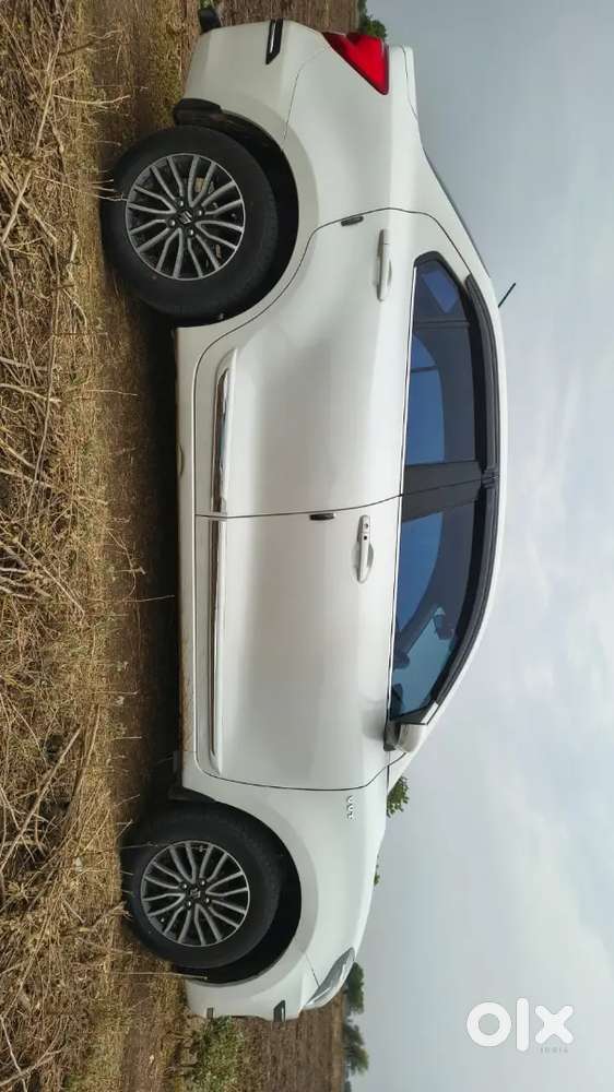Maruti Suzuki Swift Dzire 2017 Petrol 130000 Km Driven