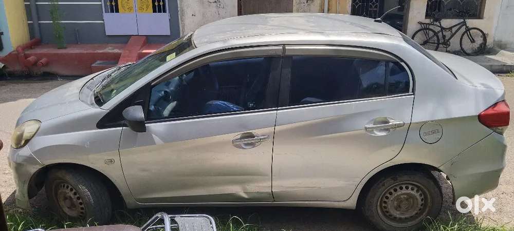 Honda Amaze 2013