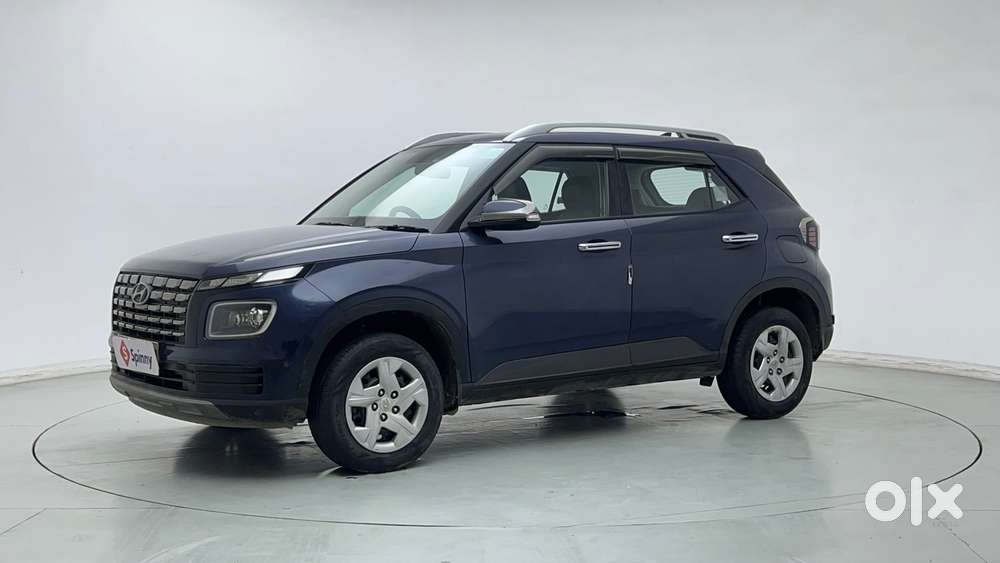 Hyundai Venue 1.2 S (o), 2022, Petrol