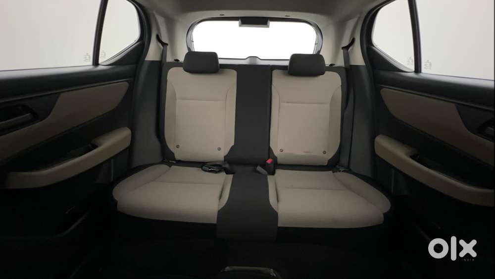 Honda Elevate V Mt, 2023, Petrol