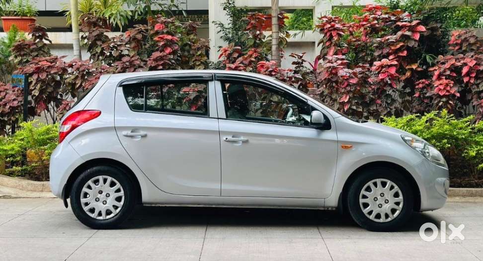 Hyundai I20 Magna 1.2 Mt, 2011, Petrol
