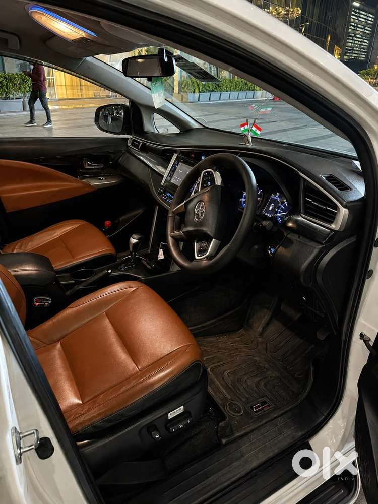 Toyota Innova Crysta 2018