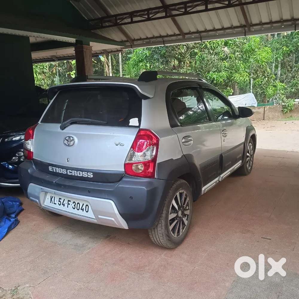 Toyota Etios Cross 2014 Diesel Well Maintained